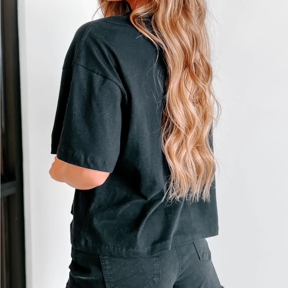 RELISTED Howdy Smiley Crop Top Graphic Tee - Picture 4 of 5